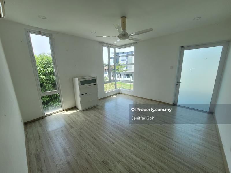 Semi-Detached House for Sale in 3 Storey Semi-D ,Taman Pauh Jaya Perai, Perai by Jeniffer Goh - iProperty.com.my