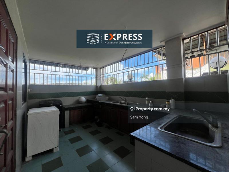 Semi-Detached House for Sale in Pujut, Miri by Sam Yong - iProperty.com.my