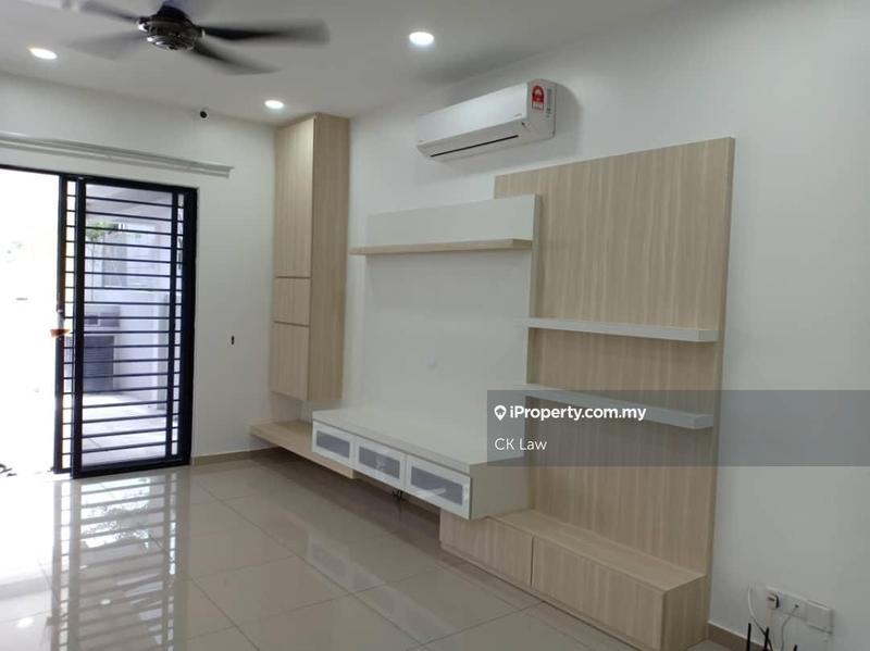 Rumah Teres 2-Tingkat untuk Dijual di Kajang East, Semenyih oleh CK Law - iProperty.com.my