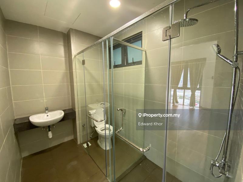 Residensi Servis untuk Dijual di Pacific Star oleh Edward Khor - iProperty.com.my