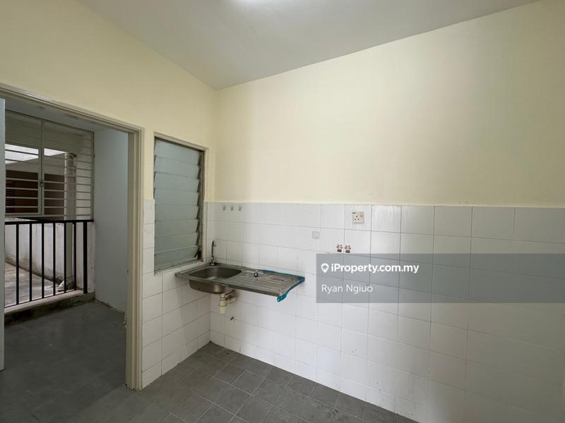 Apartment for Sale in Goodview Heights by Ryan Ngiuo - iProperty.com.my