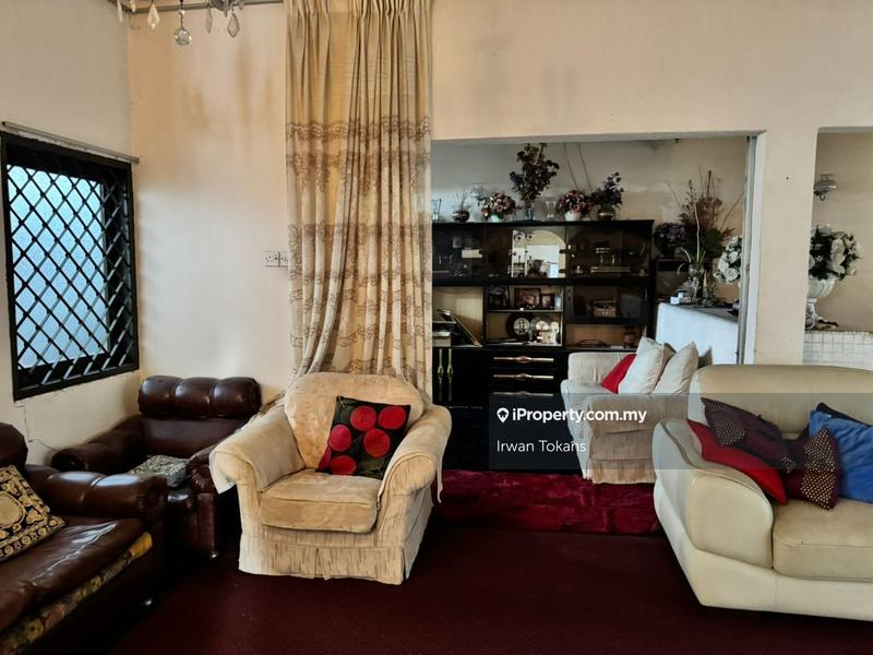 Rumah Berkembar untuk Dijual di Taman Desa Seroja, Kajang oleh Irwan Tokans - iProperty.com.my