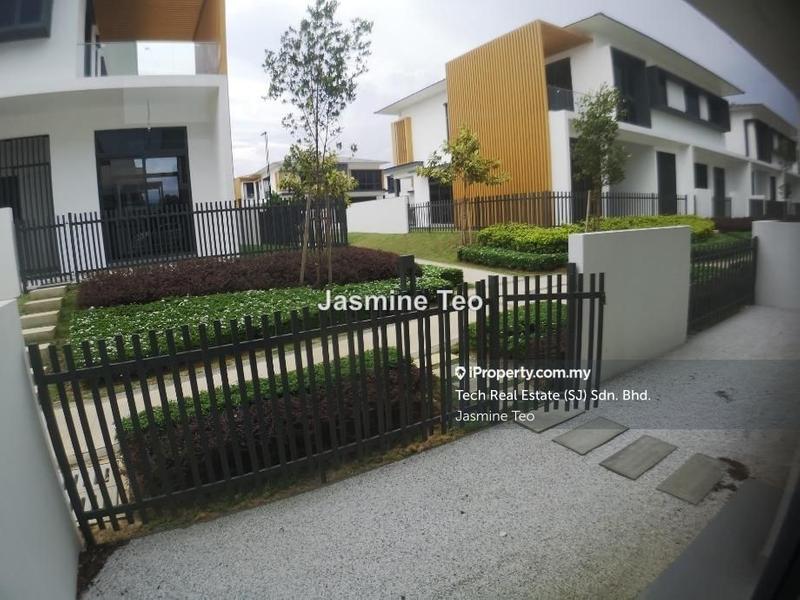 Semi-Detached House for Sale in Eco Ardence, Setia Alam by Jasmine Teo - iProperty.com.my