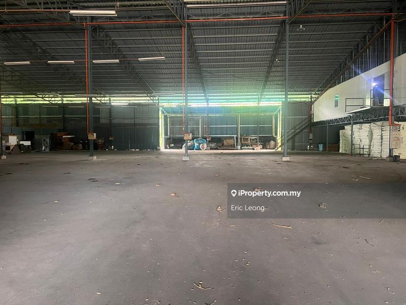 Warehouse for Rent in Kampung Dato Dagang, Sikamat, Seremban by Eric Leong - iProperty.com.my