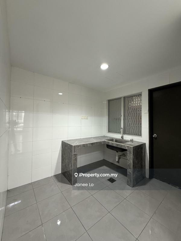 Apartment for Sale in Orchis Apartment by Janee Lo - Kitchen - iProperty.com.my