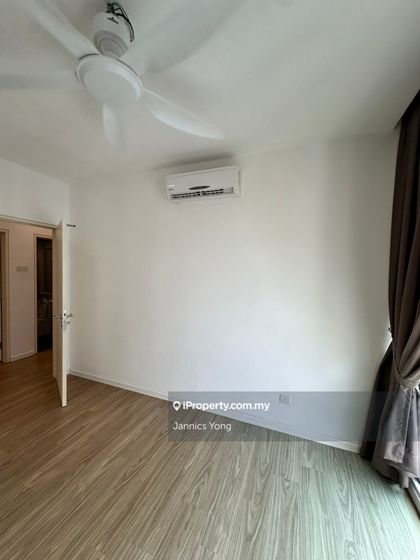 For Rent - Lakefront Residence