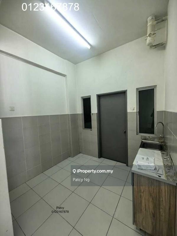 Pangsapuri untuk Dijual di Suria Residence oleh Patcy Ng - iProperty.com.my
