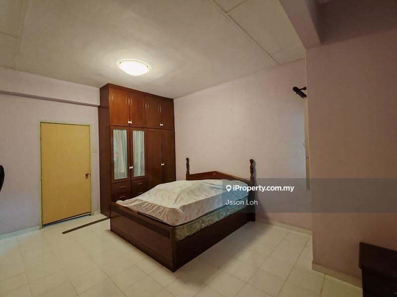 2.5-storey Terraced House for Sale in Taman Pinggir Rapat Perdana, Ipoh by Jason Loh - iProperty.com.my