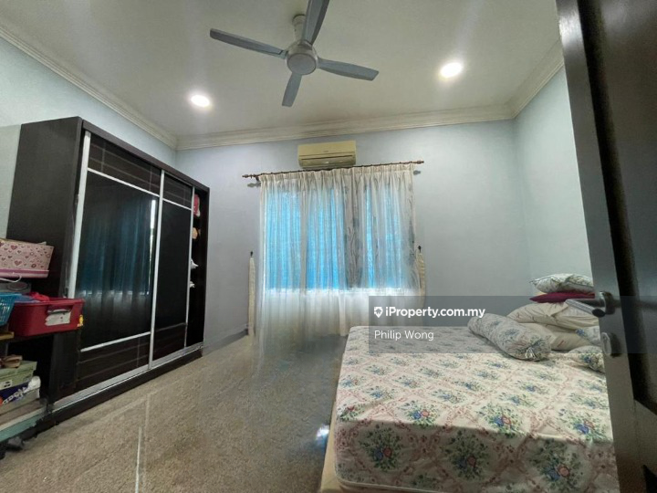 Bungalow House untuk Dijual di Taman Equine, Seri Kembangan oleh Philip Wong - iProperty.com.my