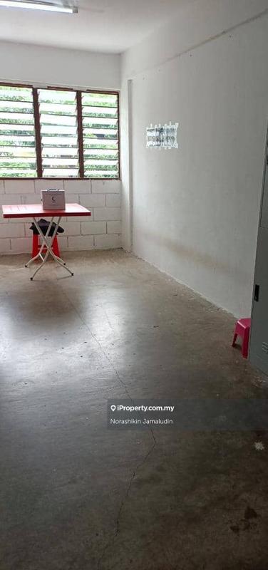 For Rent - Taman Semarak II