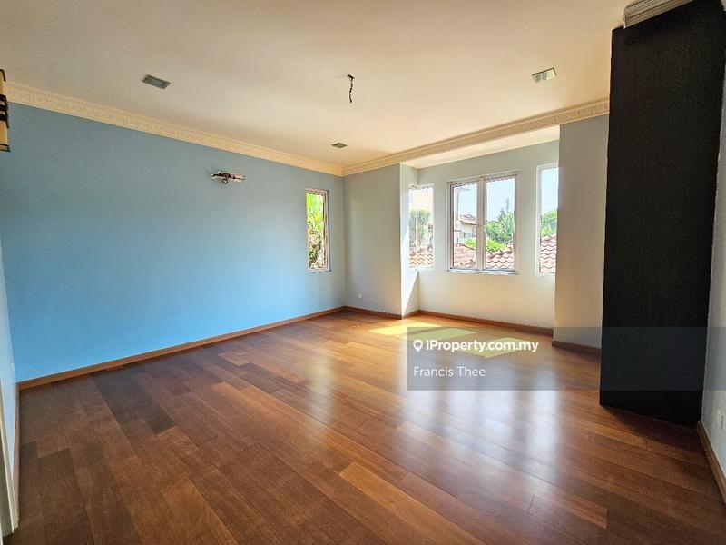 Bungalow House for Sale in Saujana Impian, Kajang by Francis Thee - iProperty.com.my