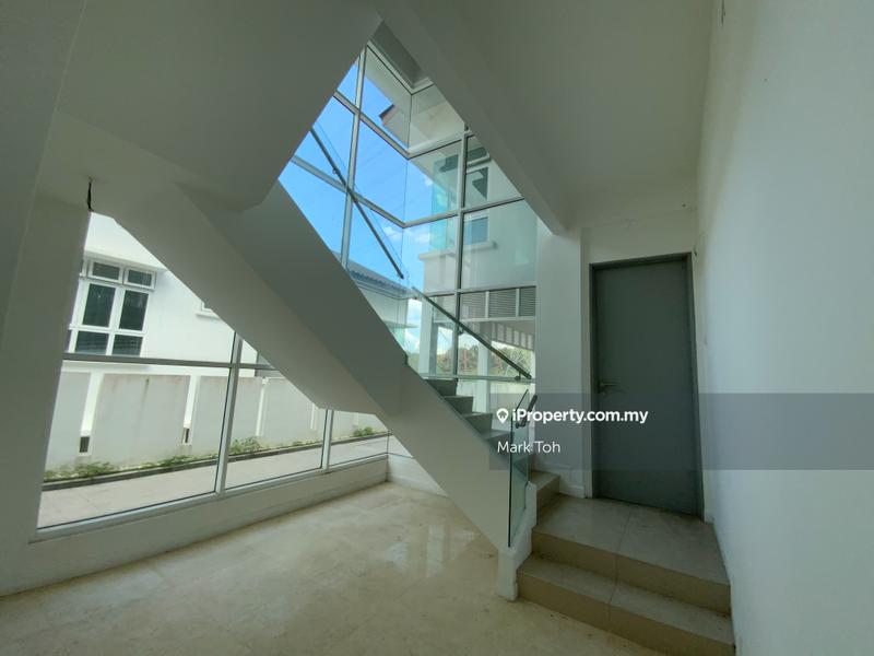 Bungalow House for Sale in Taman Equine, Seri Kembangan by Mark Toh - iProperty.com.my