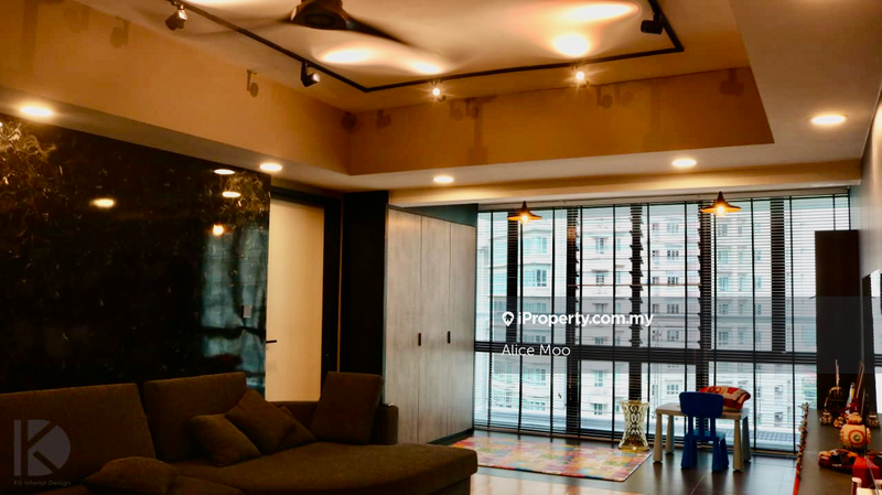 For Sale - Tiffani Kiara