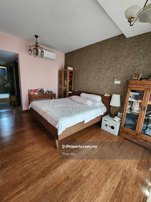 Pangsapuri untuk Dijual di Molek Pine 4 oleh Tina Hsu - iProperty.com.my