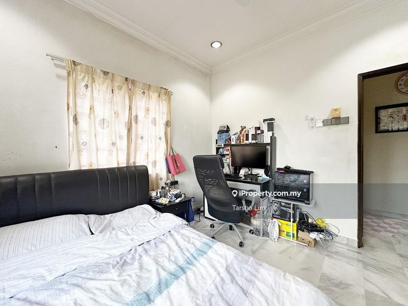 Rumah Berkembar untuk Dijual di Seksyen 17, Petaling Jaya oleh Tarsha Lim - iProperty.com.my
