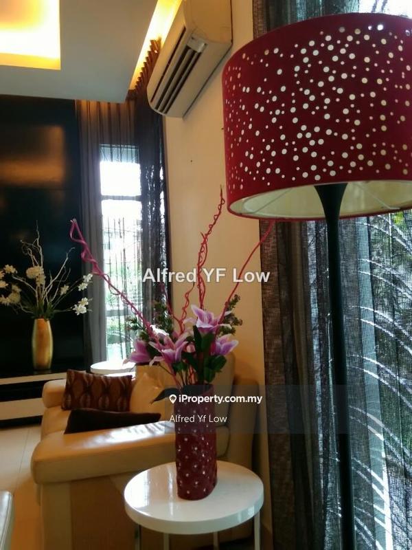 Rumah Berkembar untuk Dijual di Taman Ponderosa, Johor Bahru oleh Alfred Yf Low - iProperty.com.my