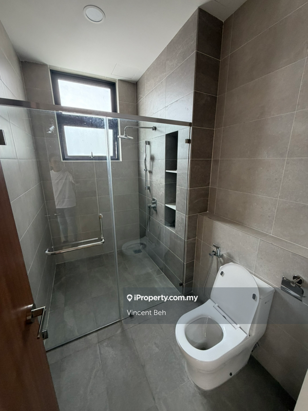 Rumah Berangkai 3 Tingkat untuk Disewa di Taman Puchong Legenda, Puchong oleh Vincent Beh - iProperty.com.my