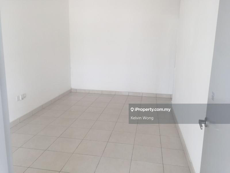 1-storey Terraced House for Sale in Jalan Kebun, Shah Alam by Kelvin Wong - iProperty.com.my