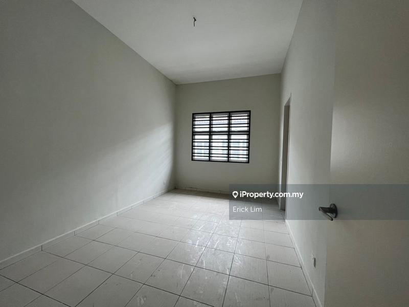 Rumah Berangkai 2 Tingkat untuk Dijual di 1 krubong, Melaka City oleh Erick Lim - iProperty.com.my