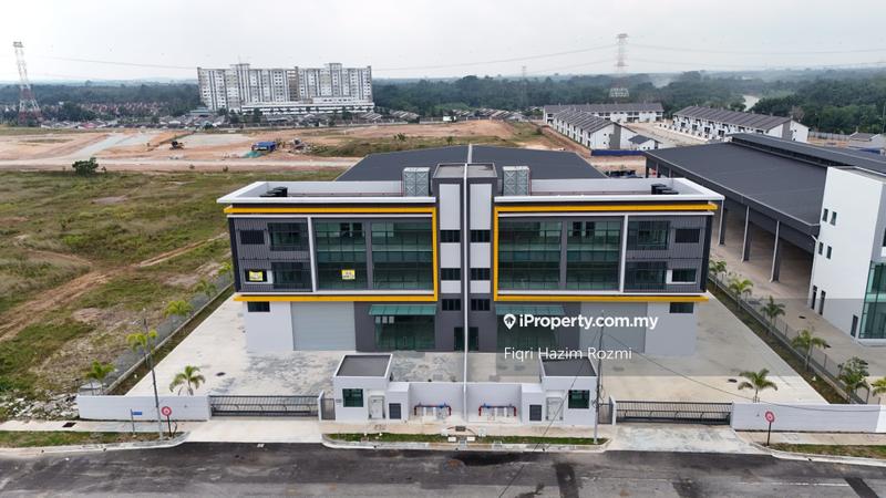 Kilang Berkembar untuk Disewa di Bandar Serenia, Dengkil oleh Fiqri Hazim Rozmi - iProperty.com.my