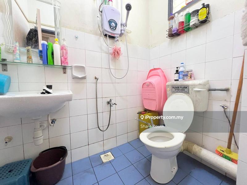 Apartment for Sale in Pangsapuri Sri Baiduri by Sharil Routh - iProperty.com.my