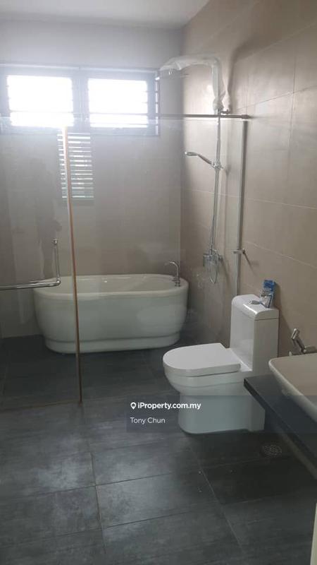 Rumah Berangkai 3 Tingkat untuk Dijual di Taman Seri Segar, Semenyih oleh Tony Chun - iProperty.com.my