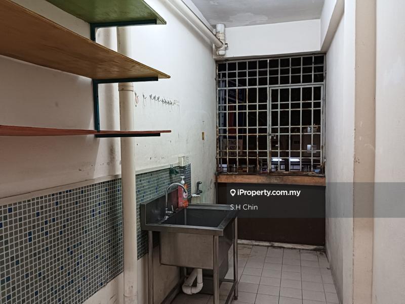 Rumah Flat untuk Dijual di Pandan Mewah oleh S.H Chin - iProperty.com.my