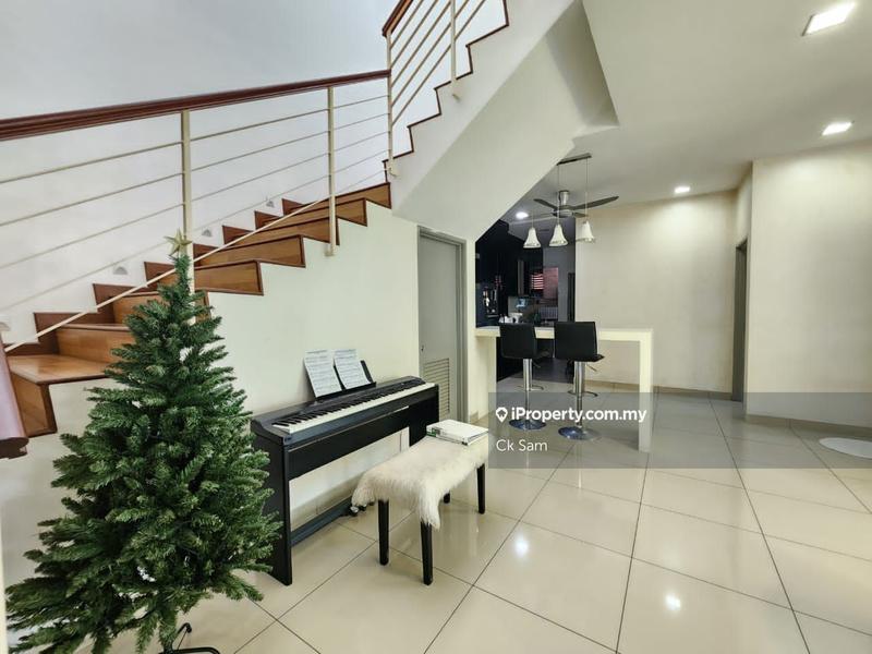 Rumah Berkembar untuk Dijual di Taman Anggun, Rawang oleh Ck Sam - iProperty.com.my
