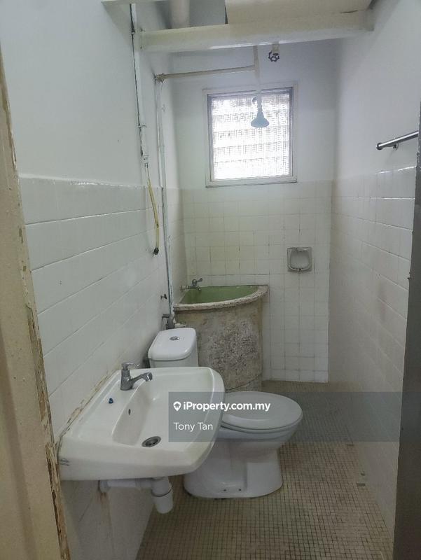 Flat for Sale in Flat Taman Alam Megah by Tony Tan - iProperty.com.my