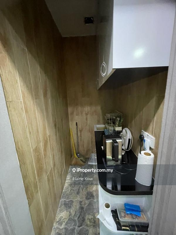 Pejabat untuk Dijual di Oasis square, oasis ara damansara, ara damansara, Ara Damansara oleh Elaine Kow - iProperty.com.my