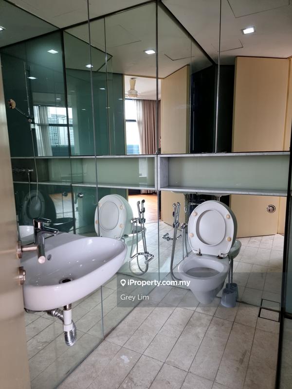 Condominium for Sale in Condominium @ The Troika by Grey Lim - iProperty.com.my