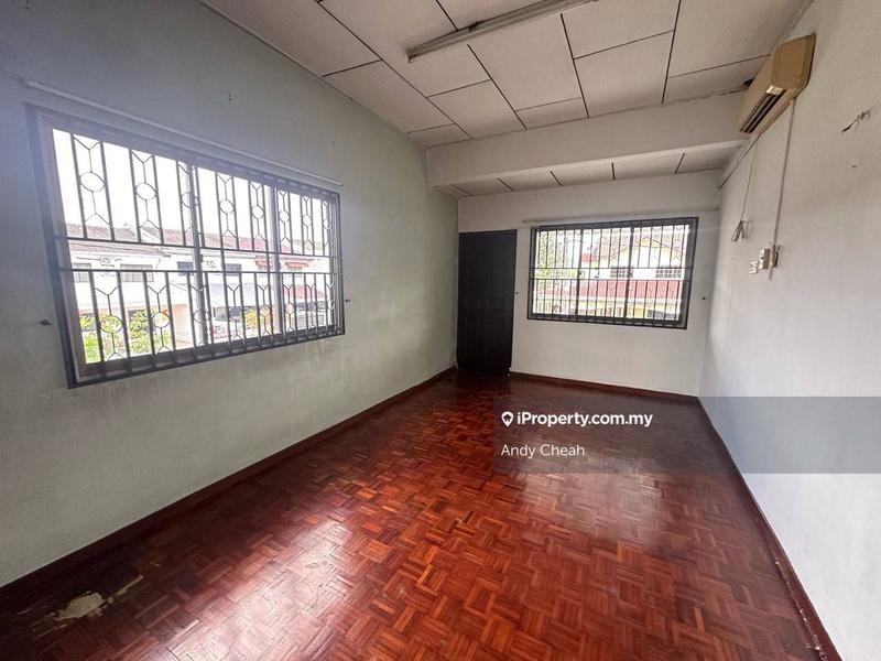Rumah Berangkai 2 Tingkat untuk Dijual di Taman Ungku Tun Aminah, Skudai oleh Andy Cheah - iProperty.com.my