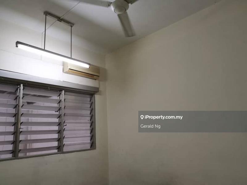2-storey Terraced House for Sale in Taman Paramount, Petaling Jaya by Gerald Ng - iProperty.com.my