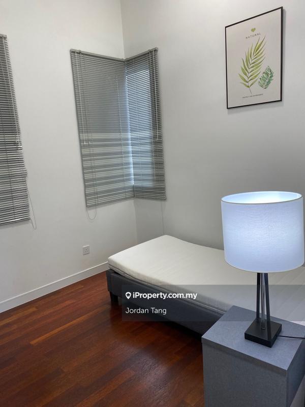 For Rent - Pavilion Hilltop