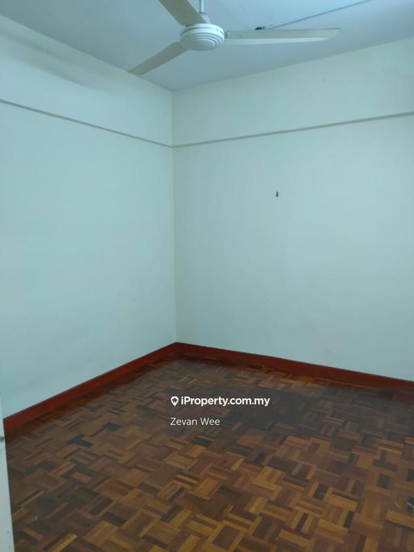 Apartment for Sale in Arena Green by Zevan Wee - iProperty.com.my