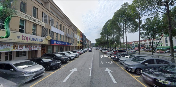 Kediaman Servis untuk Dijual di The Strand, Kota Damansara oleh Jerry Koh - iProperty.com.my