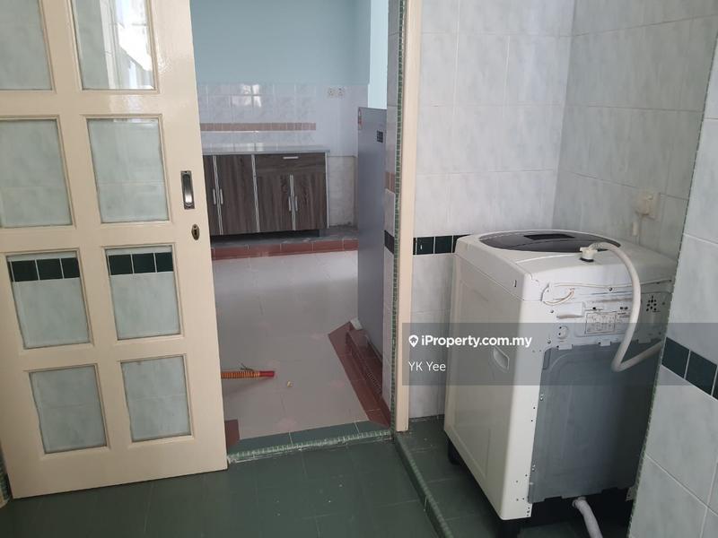 Condominium for Rent in Vista Komanwel A by YK Yee - iProperty.com.my