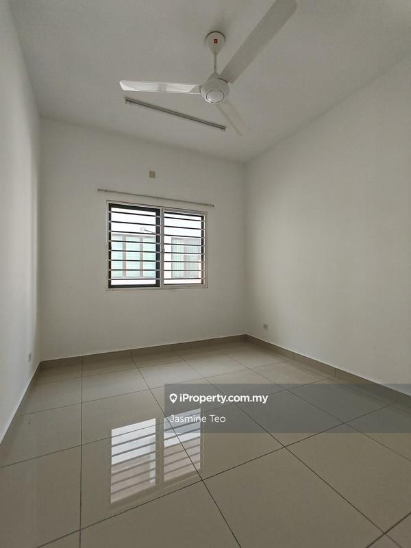 Rumah Berangkai 3 Tingkat untuk Dijual di Setia Utama, Setia Alam oleh Jasmine Teo - iProperty.com.my