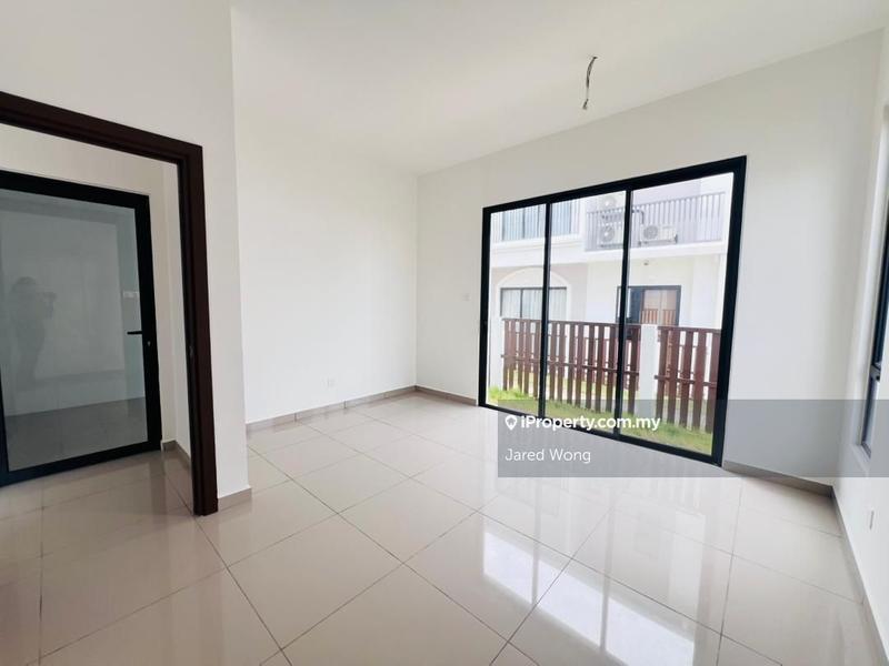 Rumah Berangkai 2 Tingkat untuk Dijual di Setia Safiro, Cyberjaya oleh Jared Wong - iProperty.com.my