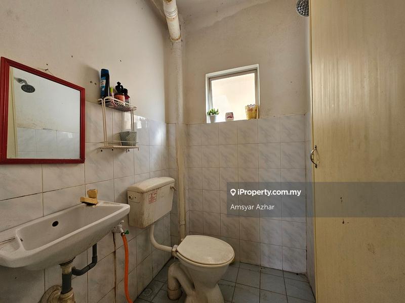 Apartment for Sale in Residensi Warnasari 1 by Amsyar Azhar - iProperty.com.my