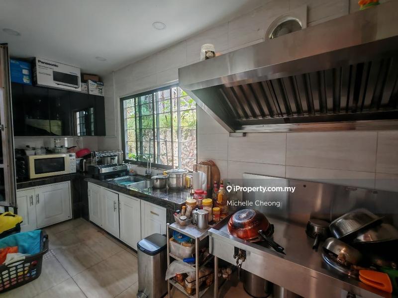 Rumah Berangkai 2 Tingkat untuk Dijual di Damansara Heights, Damansara Heights oleh Michelle Cheong - iProperty.com.my