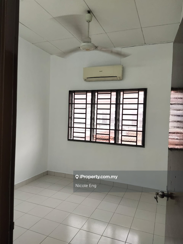Rumah Teres 2-Tingkat untuk Dijual di Taman Puchong Tekali, Puchong oleh Nicole Eng - iProperty.com.my