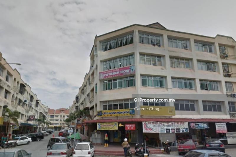 Shop for Sale in Taman Putra Kajang, Kajang by Carene Chng - iProperty.com.my