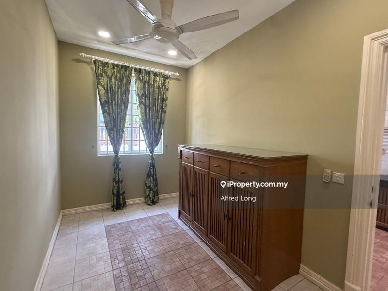Banglo untuk Dijual di Taman Equine, Seri Kembangan oleh Alfred Long - iProperty.com.my