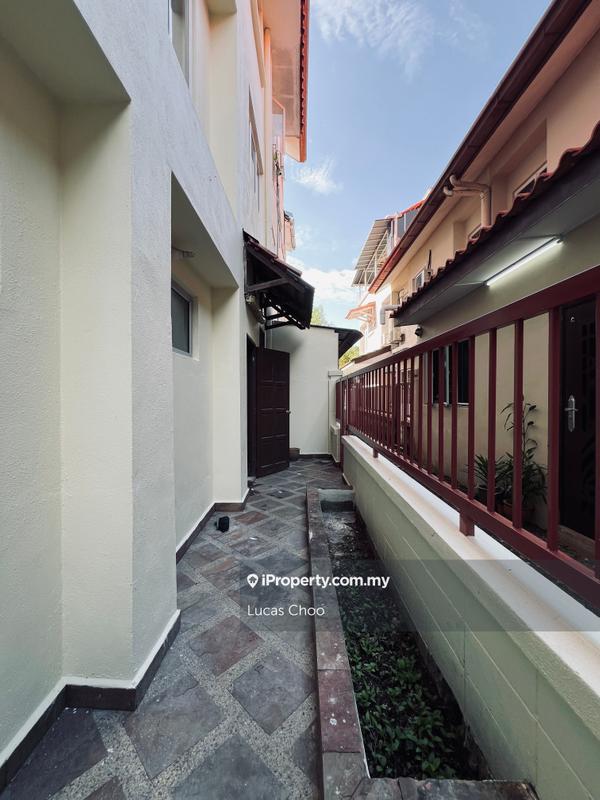 Rumah Berangkai 3.5 Tingkat untuk Dijual di Taman Bukit Wangsamas, Wangsa Maju oleh Lucas Choo - iProperty.com.my