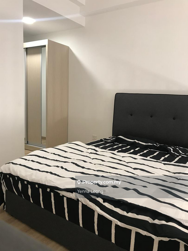 Kediaman Servis untuk Dijual di Emporis oleh Yenna Leong - iProperty.com.my