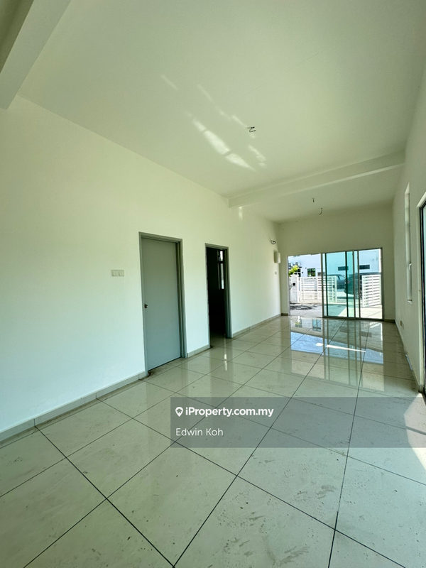 1-storey Terraced House for Rent in Taman Angkasa Nuri, Durian Tunggal by Edwin Koh - iProperty.com.my