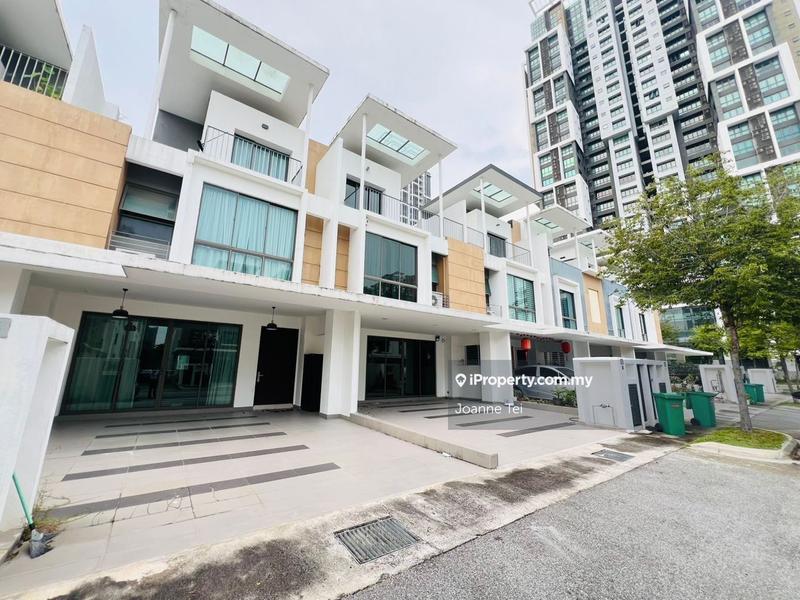 3-storey Terraced House for Sale in LakePoint Residence, Cyberjaya by Joanne Tei - iProperty.com.my