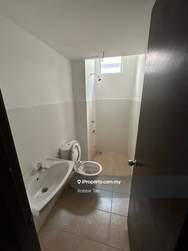 Shop / Office untuk Disewa di Taman Mutiara Mas, Skudai oleh Robbie Tan - iProperty.com.my