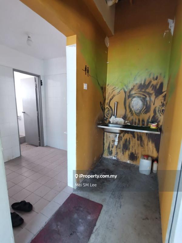 Retail Office untuk Dijual di Taman Equine, Seri Kembangan oleh Mei SM Lee - iProperty.com.my